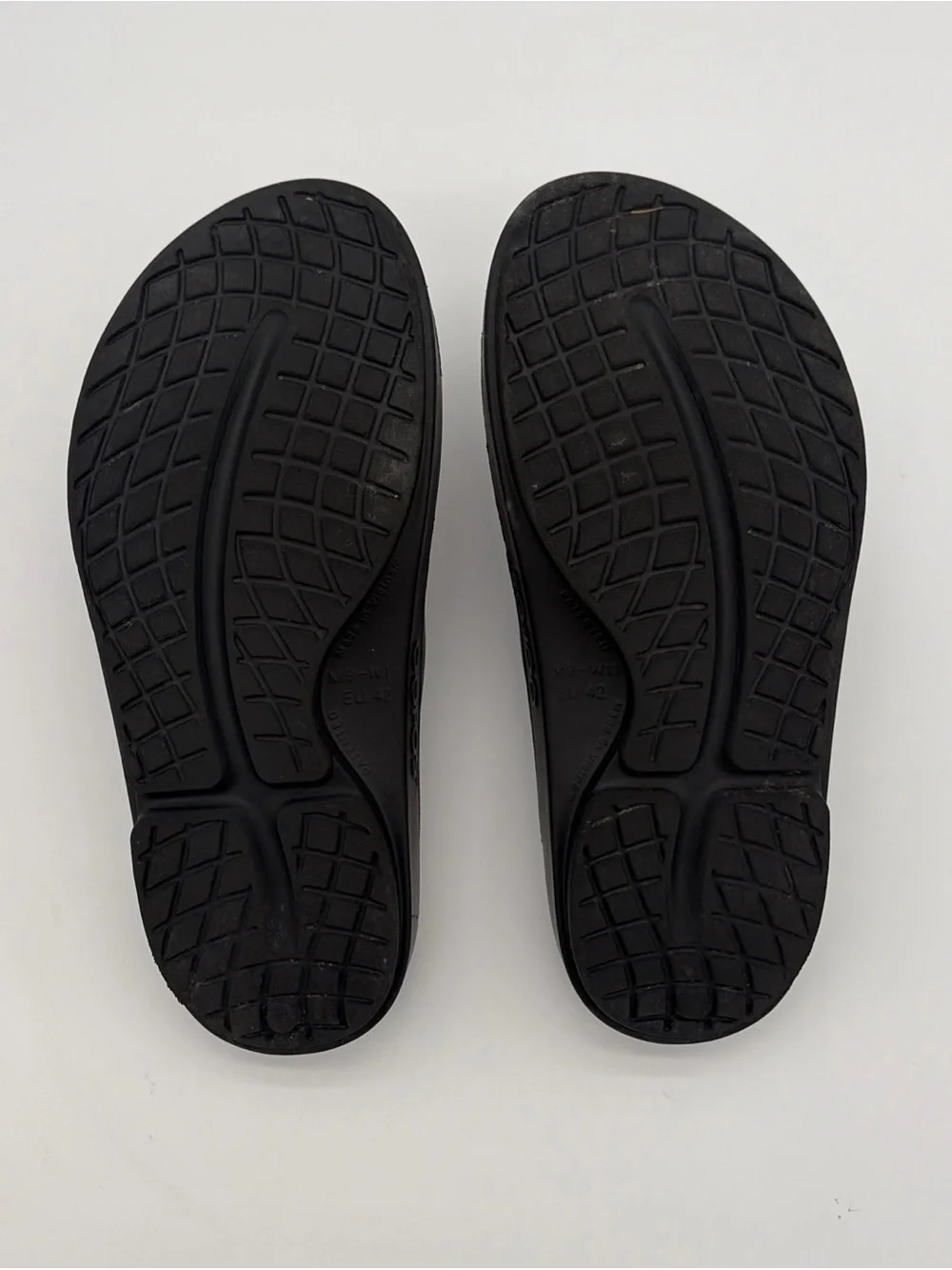 OOFOS Ooahh Luxe Slide Recovery Sandals Black EU 42 US M9/W11